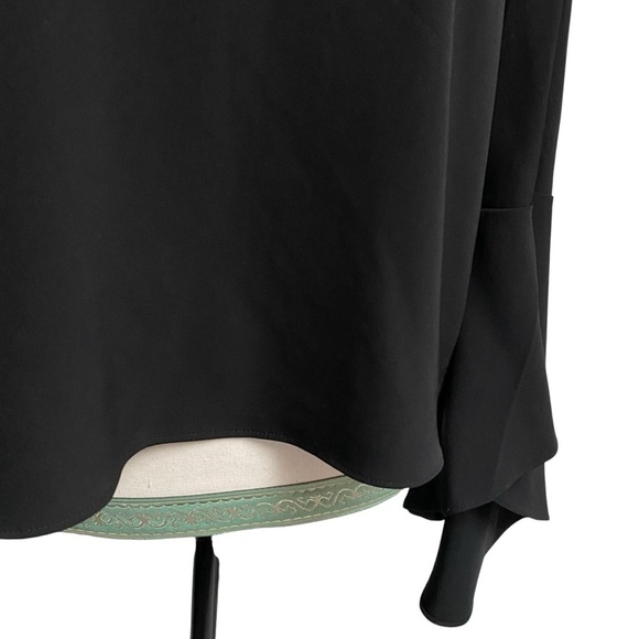 Carmen Marc Valvo Black Ruffle Bell Sleeve Blouse Sz 6 Elegant Statement Top NWT - Picture 3 of 14